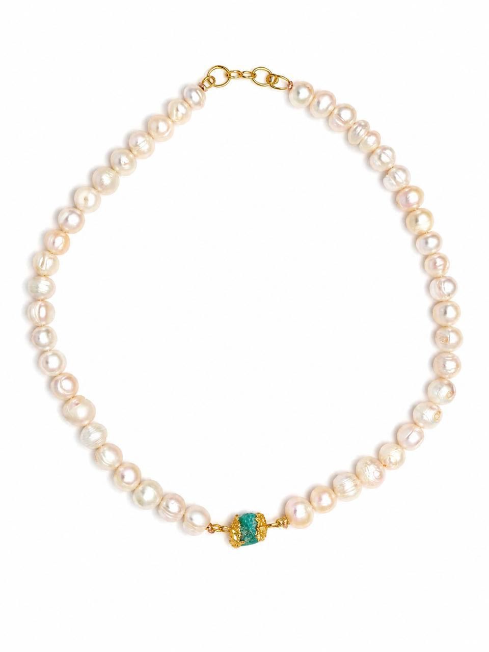 Collar de Perla Cultivada+ Esmeralda Fundida Grande