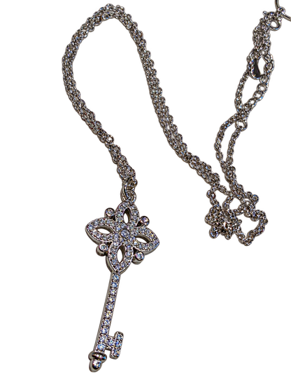 Collar Flor Llave