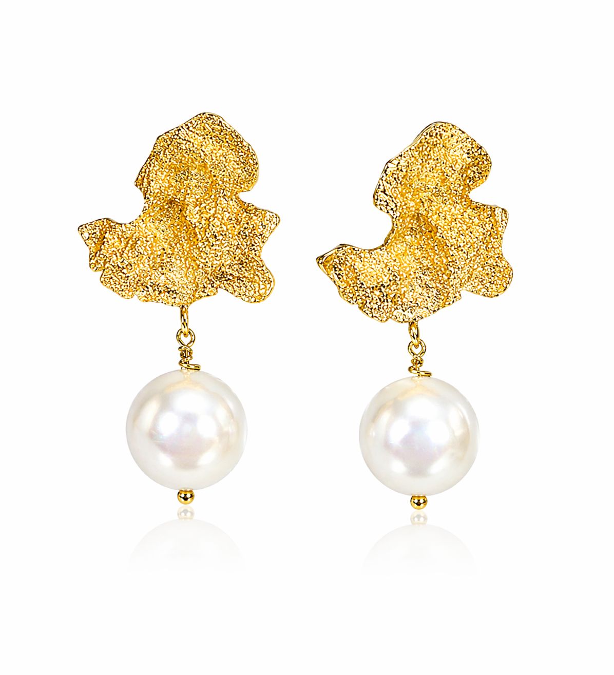 Arete multiforme con perla