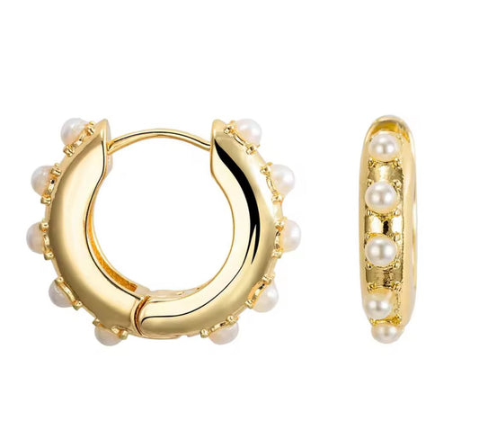 Argollas con perlas