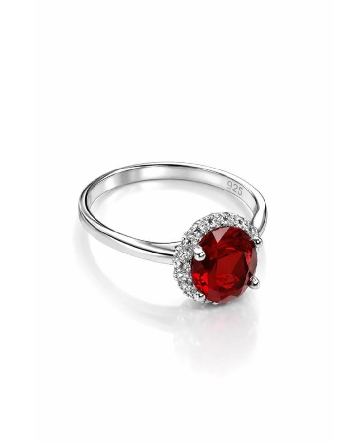 Anillo granate con zirconia ovalado chico