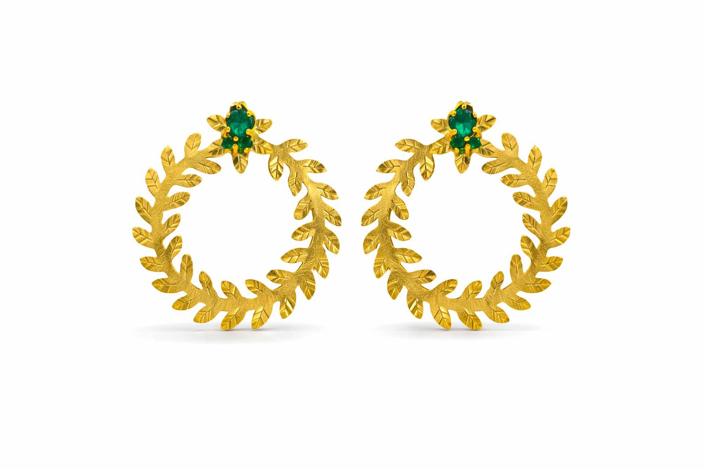 Aretes Corona de Hojas con esmeraldas
