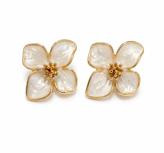 Aretes Flor esmalte Blanco