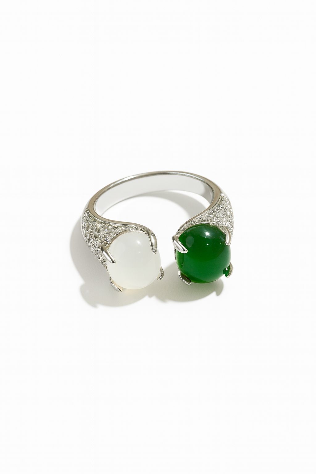 Anillo dos piedras