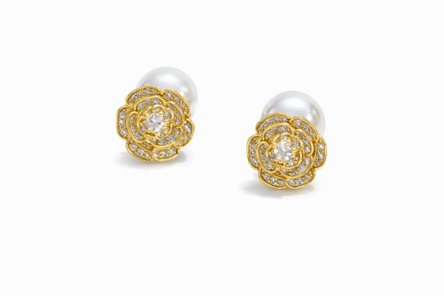 Aretes perla Zirconia Camelia