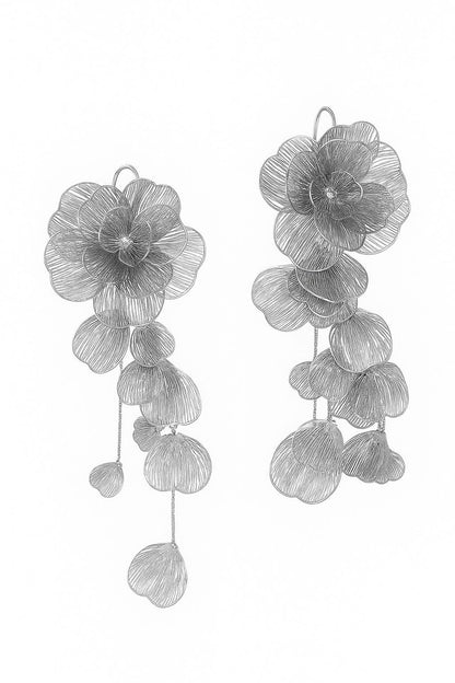 Aretes de flor largos