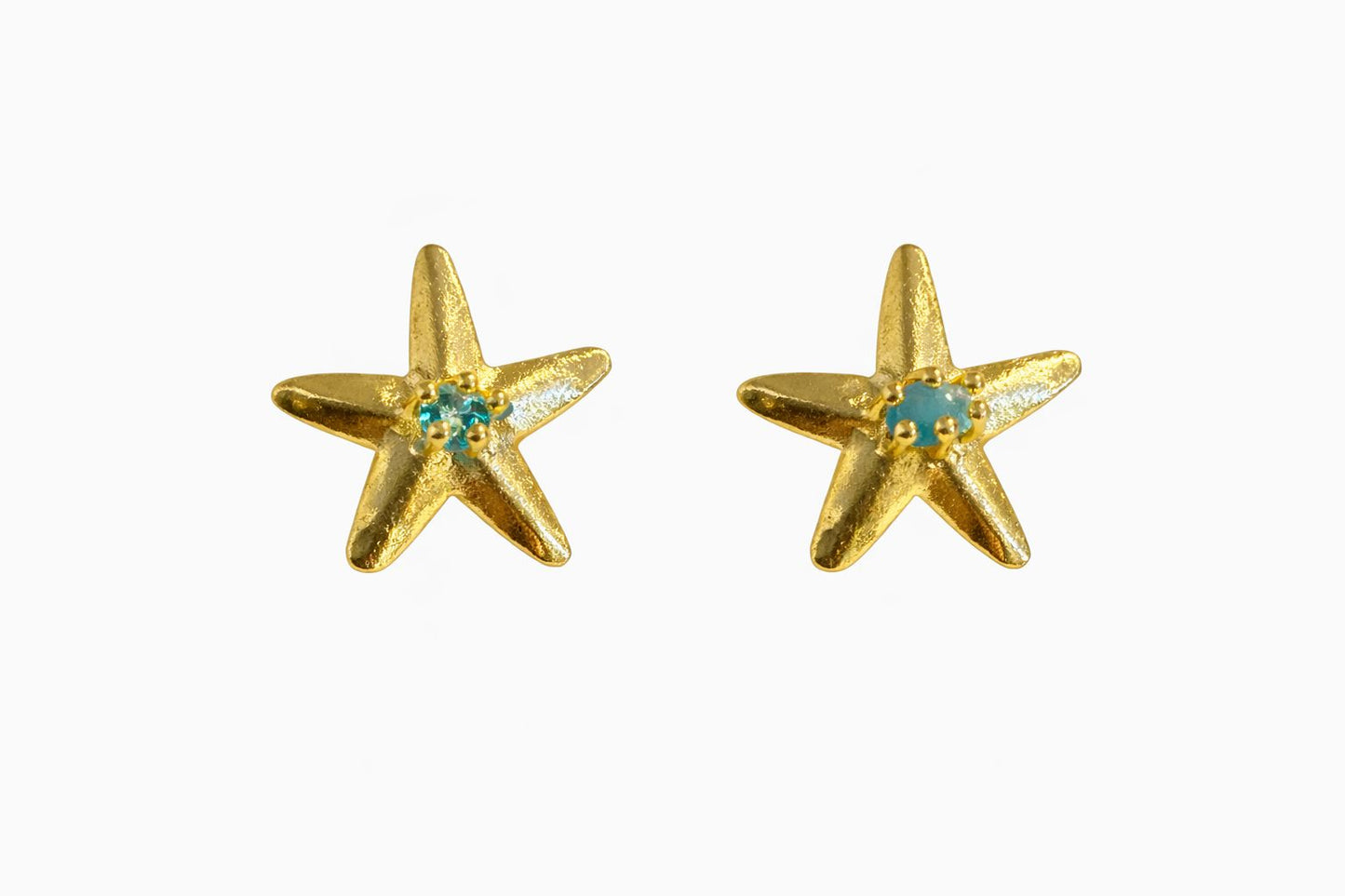 Aretes topo estrellacon esmeralda